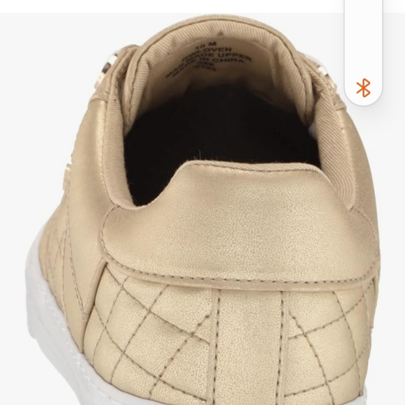 Gold Guess Loven Shoe - Picture 5 of 6